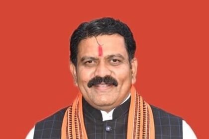 उपमुख्यमंत्री विजय शर्मा ने दी बधाई, राष्ट्रपति करेंगी सम्मानित — छत्तीसगढ़ पुलिस के साहस को मिला राष्ट्रीय गौरव